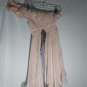 Girl's left off the Shoulder Dress with Grey ribbo